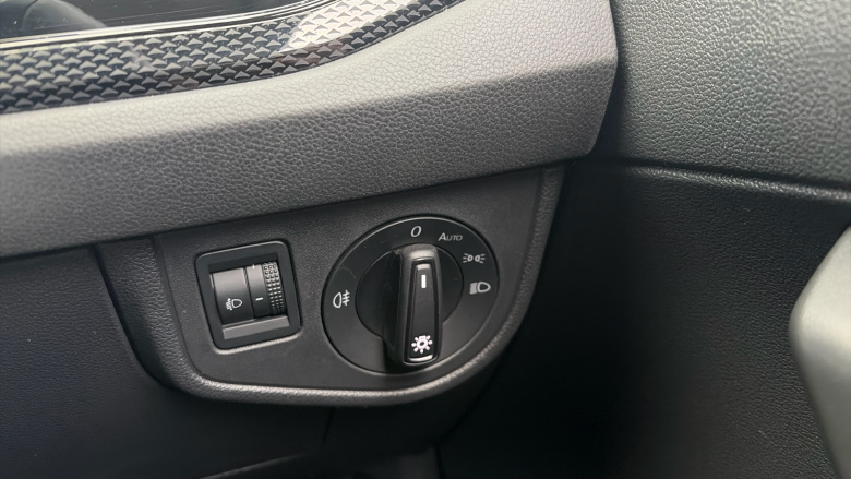 Volkswagen Polo 1.0 Life 5dr Petrol Hatchback